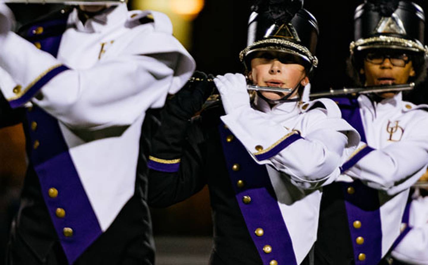 marching band group performing 